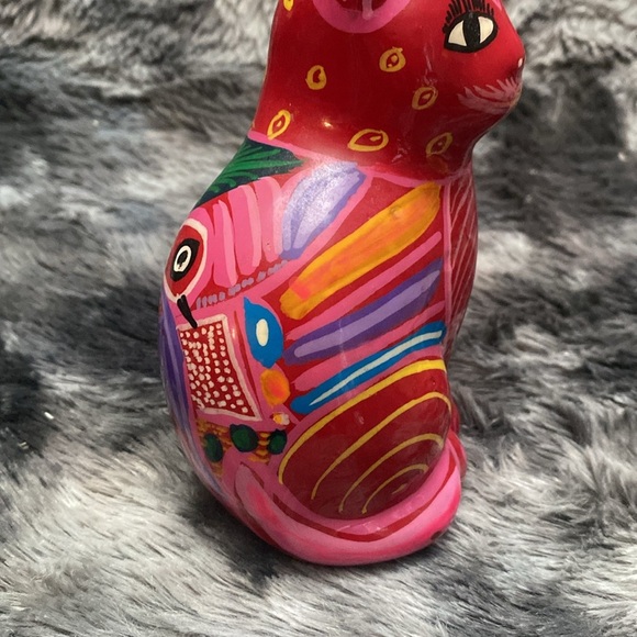 Folk Art Yellow Hand Painted Clay 
Cat Piggy Bank Floral Coin Bank - Picture 12 of 15